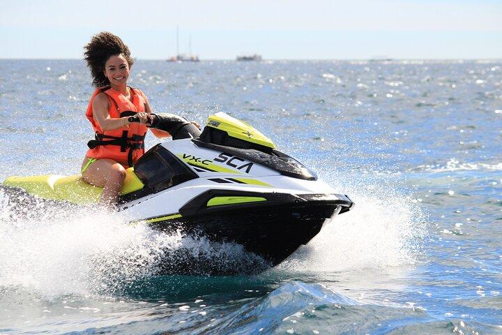 Cabo San Lucas Bay Guided Jet Ski 1 hour Rental