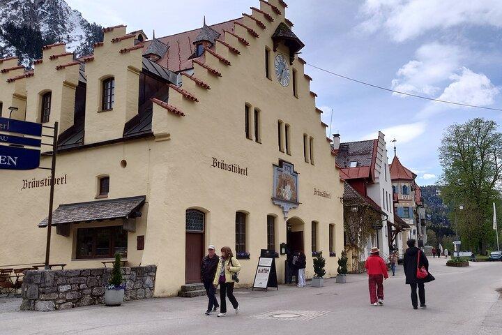 A Self Guided Walk from Hohenschwangau to Neuschwanstein Castle