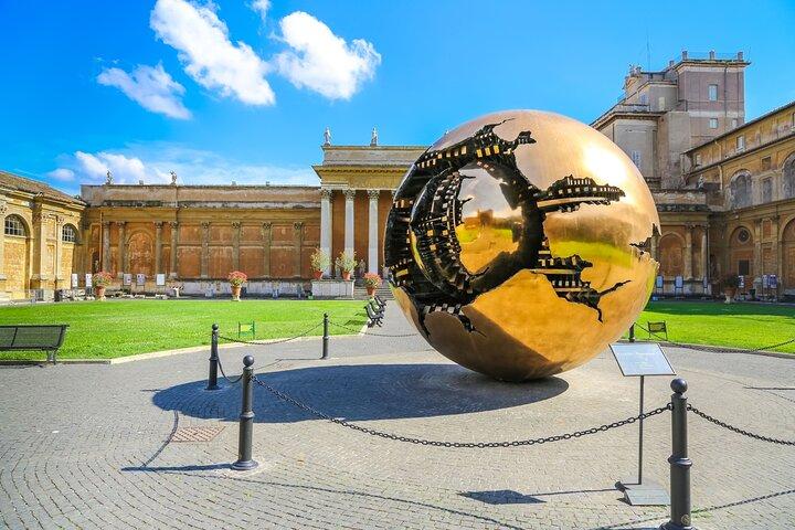 Vatican Museums Skip-the-Line Ticket with Aperitif