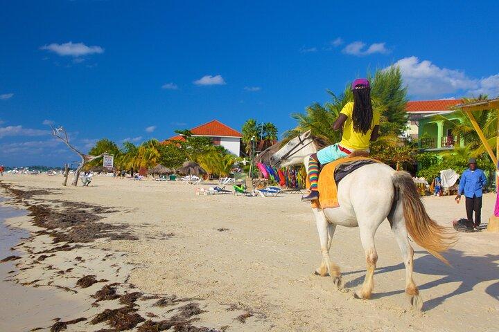 Negril Seven Mile Beach & Ricks Cafe Combo Tour from Montego Bay