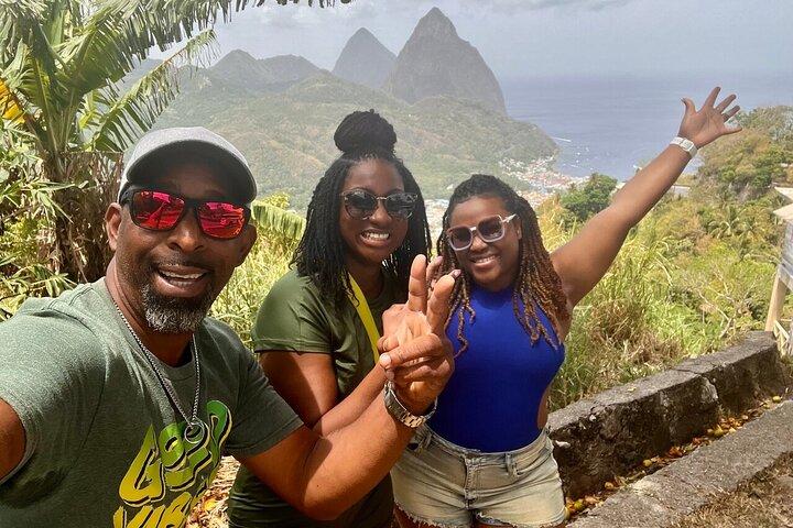 Good Vibes Tours with Dannyboy & Co. – Private Island Experiences