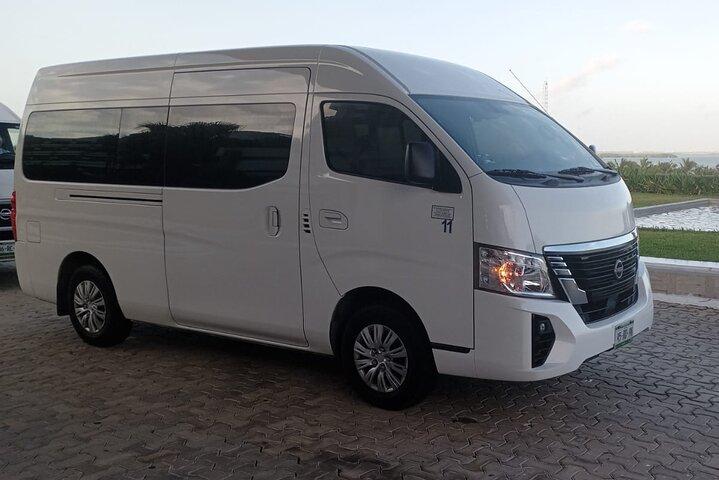 Transfer hotel Cancun to Cancun Airport up to 8 people
