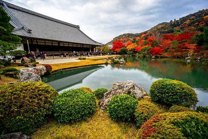Arashiyama Walking Tour with Optional Sagano Romantic Train Ride