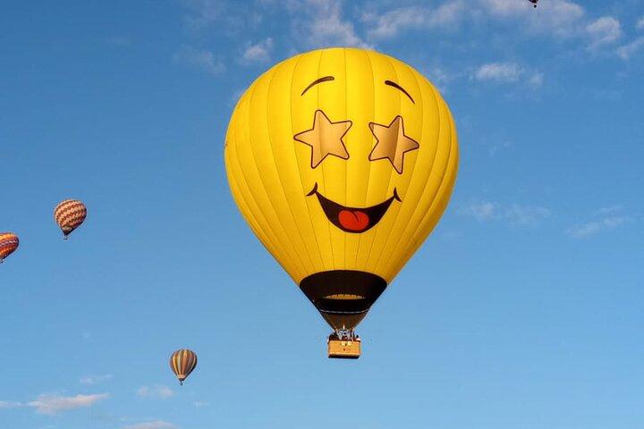 TEOTIHUACAN BALLOON RIDE (Private Transportation & Guided Tour)