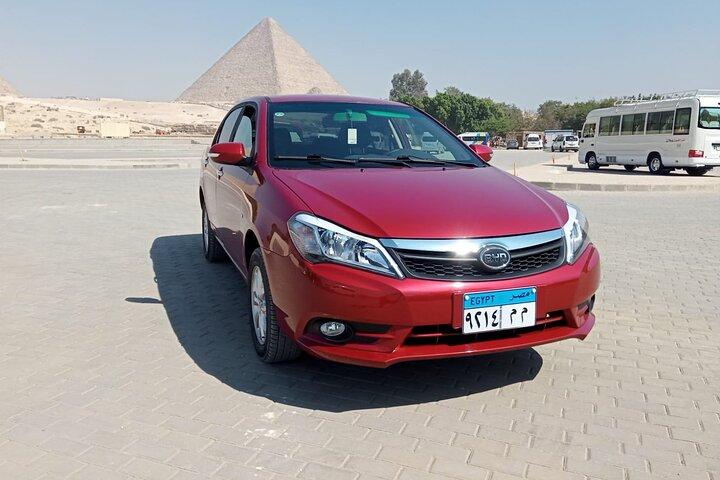 Private Transfer to Cairo Airport with Snacks and Water