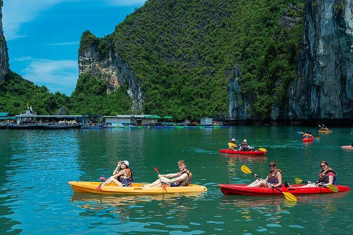 Gratiot Premium Cruise Elegant Fullday Halong escape
