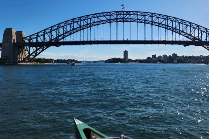 Sydney City and Surrounding Sightseeing Day Tour