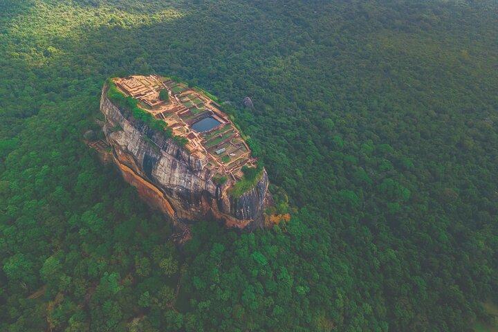 Day Trip to Sigiriya & Dambulla from Colombo