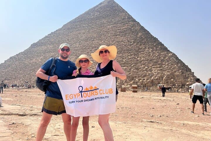 Private Day Tour to the Pyramids and The Grand Egyptian Museum