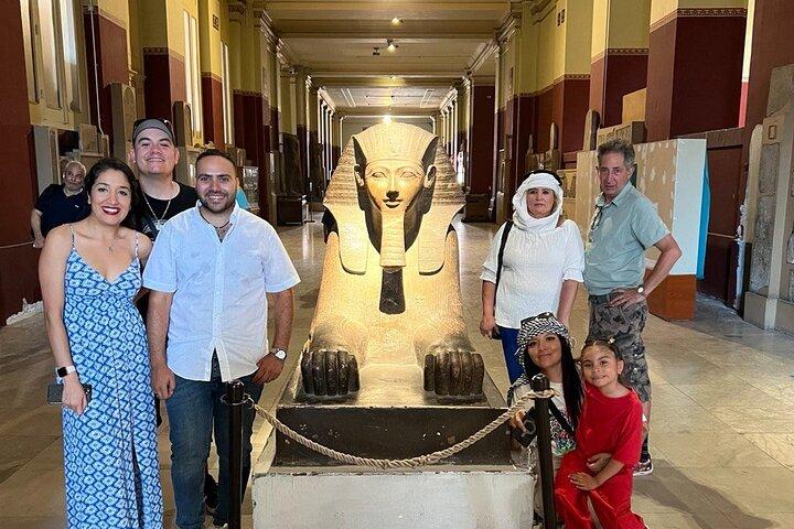 Día completo por Cairo y Giza, pirámides, museo y Khan El Khalili