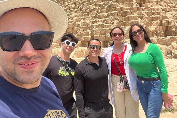 Día completo por Cairo y Giza, pirámides, museo y Khan El Khalili