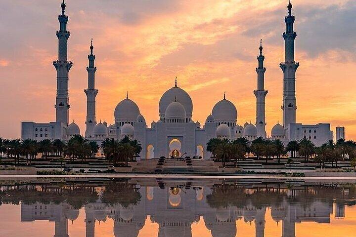 Abu Dhabi City Tour with Ferrari World Tickets
