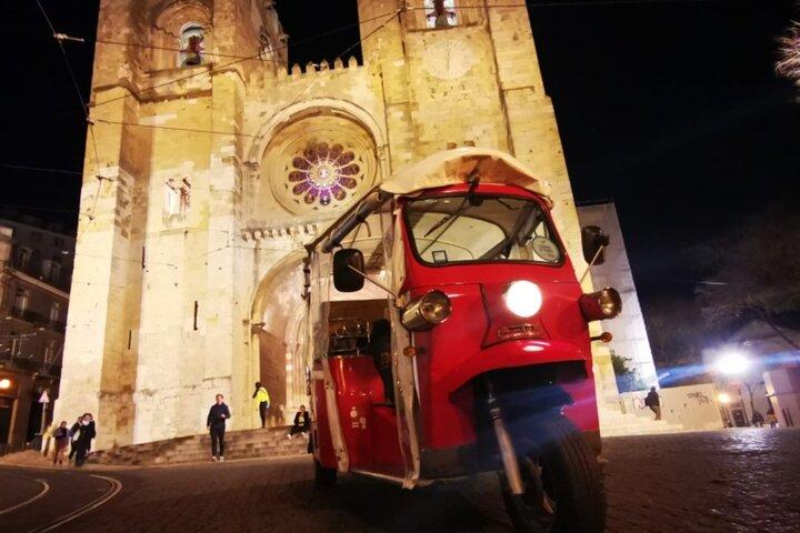 Lisbon : 7 Hills by Private Guided Electric Tuk Tuk