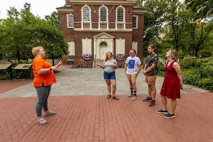 Philadelphia's Haunted History & Ghost Nighttime 1.5 Hour Tour