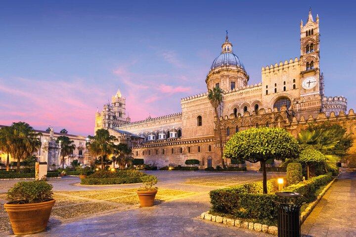 Palermo Walking Tour with Audio and Written Guide by a Local