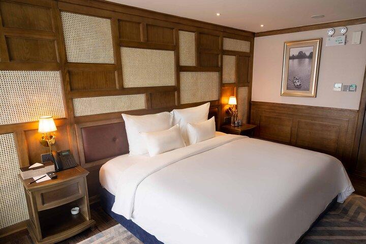 Boss Cruise Full Day Explore Halong Bay