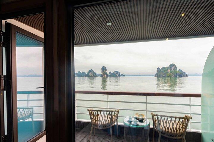 Boss Cruise Full Day Explore Halong Bay