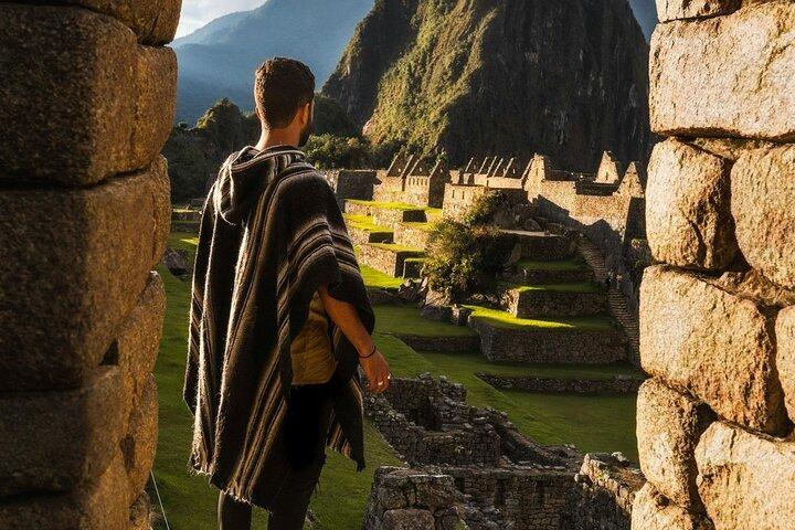 Private Machu Picchu Guided Tour from Aguas Calientes