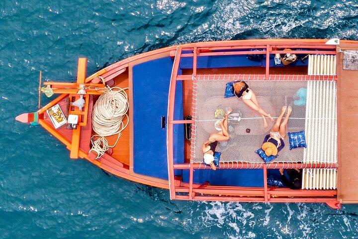 Koh Tao’s Top Snorkeling Spots by Vintage Wooden Boat