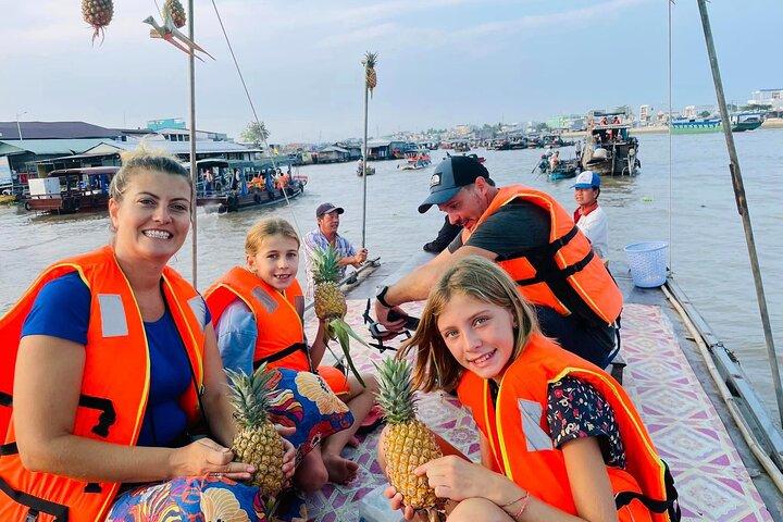 From Ho Chi Minh: 2- Days Mekong and Cai Rang Floating Market