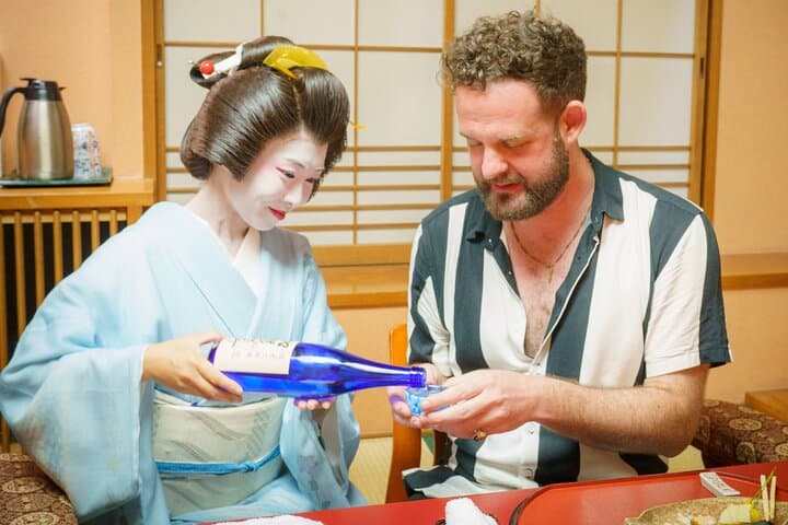 Tokyo: Private dinner with Geisha at a Member's only Ryotei