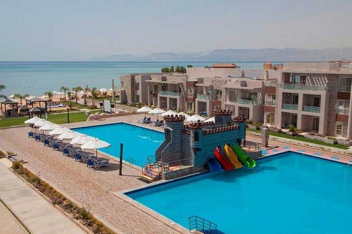 Full-Day Private Tour from Cairo to Red Sea