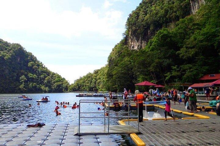 Langkawi Island Hopping Tour: Lake, Eagles & Beach Fun