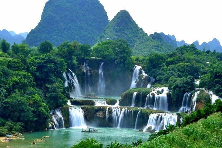 5 Day Adventure from Ha Giang to Cao Bang by Motorbike