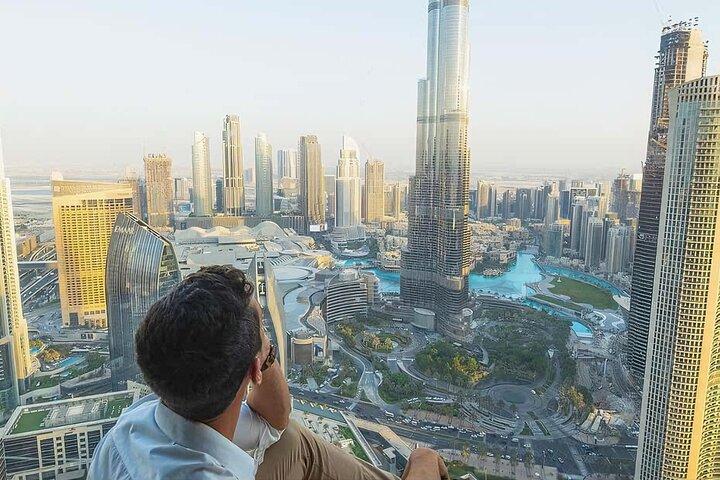 Dubai Sky Views Entry with Glass Slide Access