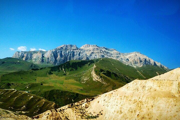 Guba, Candy Cane Mountains and Shahdag Resort Tour From Baku