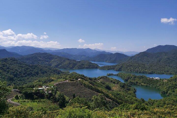 Thousand Island Lake and Pinglin Tea Plantation from Taipei