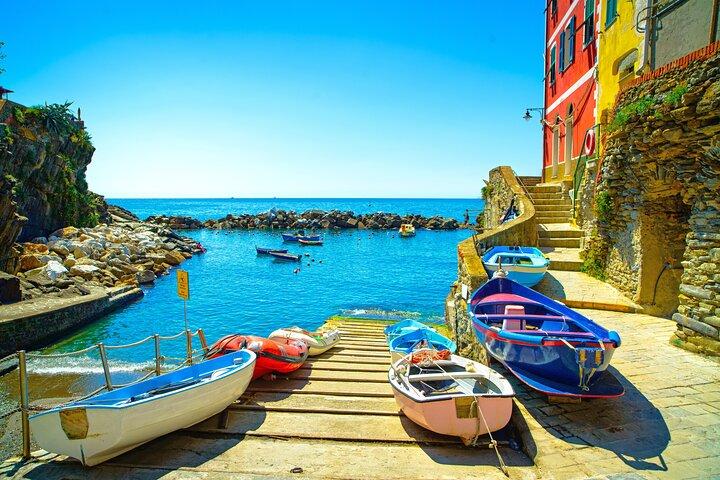 Cinque Terre Private Tour from Florence with Driver