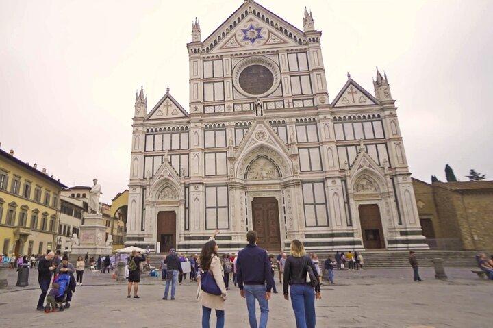 Private Guided Tour of Florence Basilicas and Their Cloisters