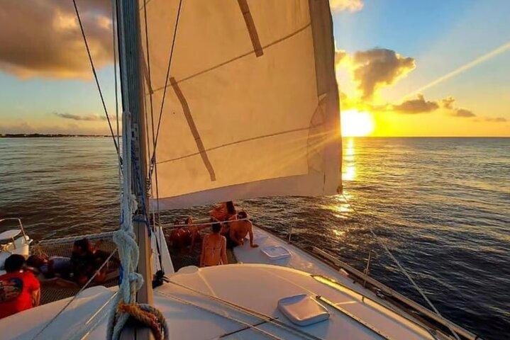Los Cabos Jazz and Wine Sunset Sail Experience