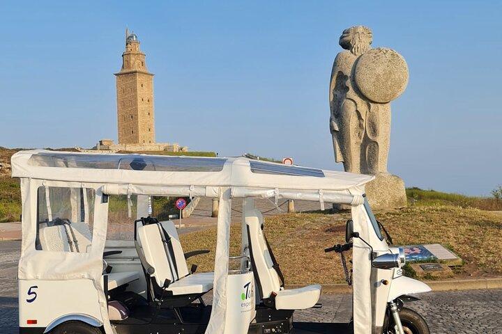 Private VIP Tour in Tuk tuk A Coruña