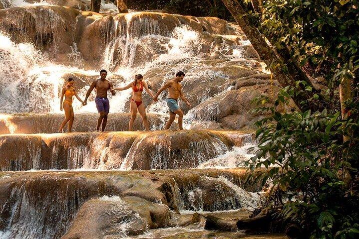 Private Dunn's River Falls and Blue Hole Tour Ocho Rios Jamaica