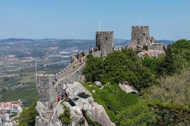 Lisbon: Sintra Town,Pena Palace, Moorish Castle& Quinta Regaleira