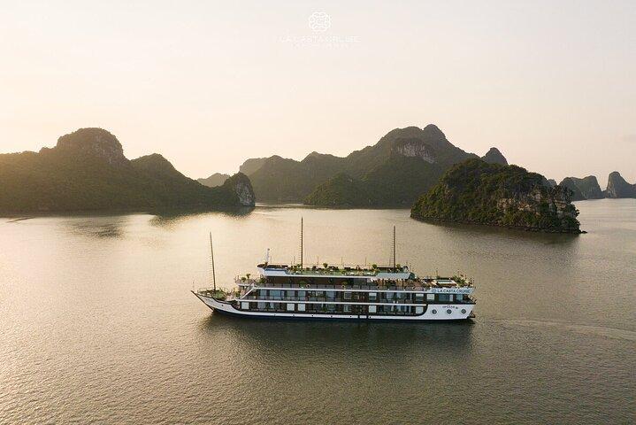 4 Day 3 Nights Group Tour: Hanoi Ninh Binh and Halong Bay