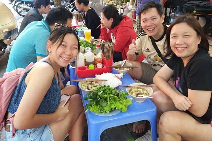 Hanoi Old Quarter Private Street Food Walking Tour