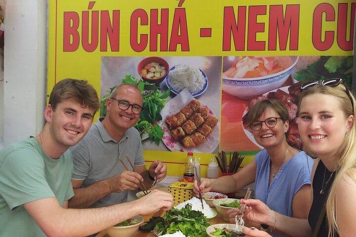 Hanoi Old Quarter Private Street Food Walking Tour