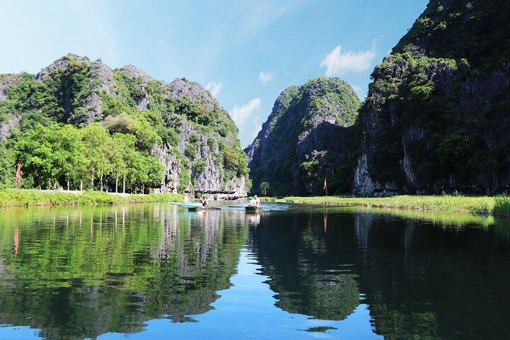 Ninh Binh Stunning 2 Days 1 Night, Small Group of 9