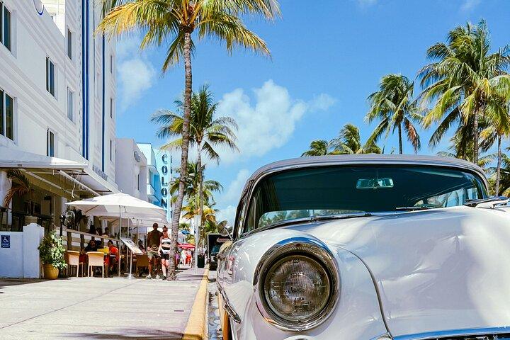 South Beach Top Highlights Tour with Lincoln Rd and Espanola Way