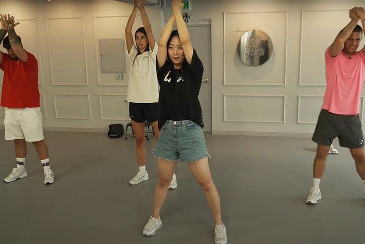 2 Hour Private Kpop Dance Class in Seoul South Korea
