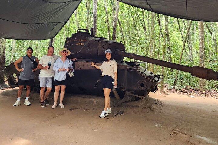 Cu Chi Tunnels and Handicraft Lacquer Workshop Experience Tour