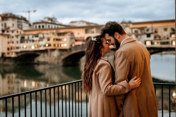 Professional Photoshoot in Florence - Tour or Experience