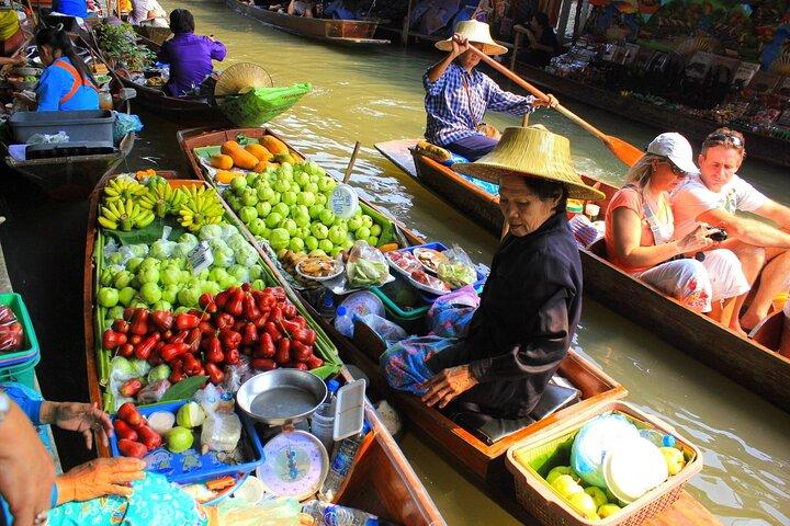 Bangkok Railway Market, Floating Market & Dragon Temple Tour