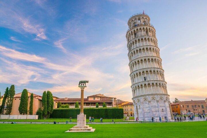 Exclusive Private Pisa & Lucca Day Experience from Florence