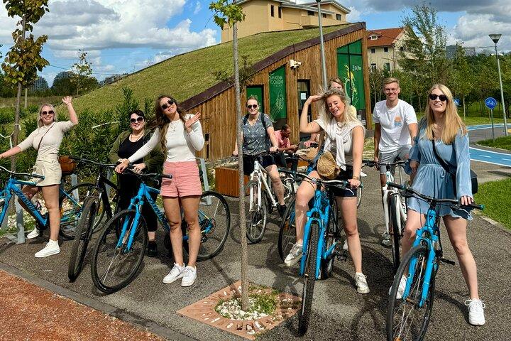 Bike or E-Bike Tour Tirana: Highlights & Grand Park Guided Cycle