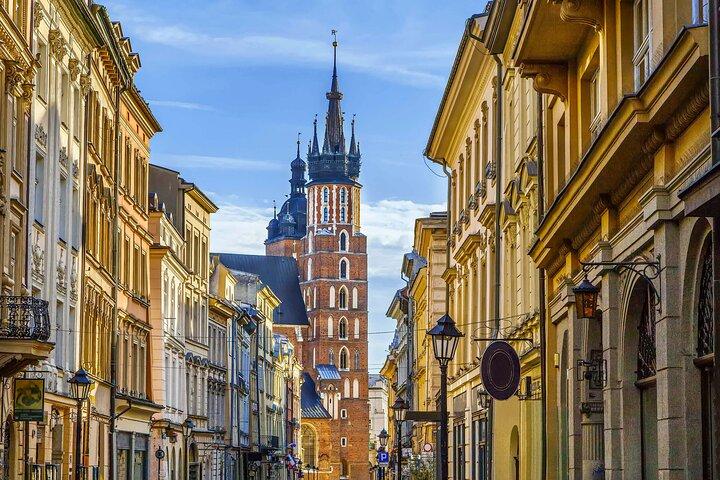 Krakow Walking Tour with Audioguide on Your Smartphone