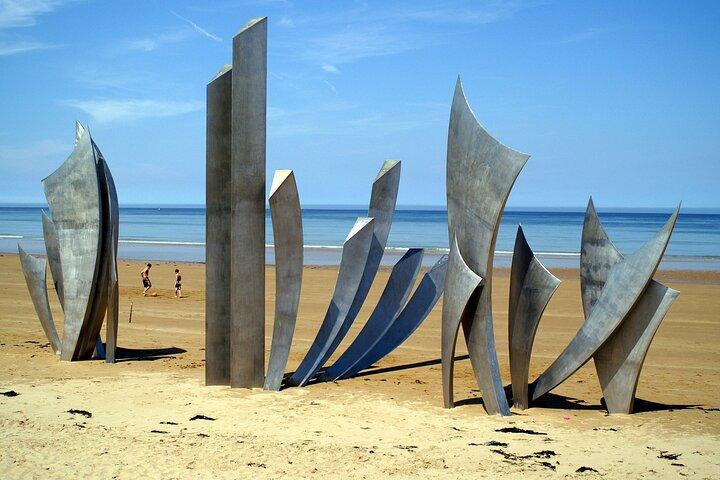 Normandy D-Day Tour with Mont Saint-Michel Day Trip from Paris